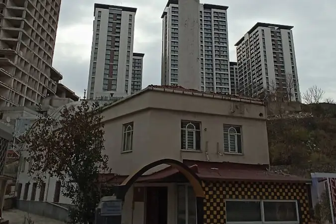 Hacı Nuri Cami kapak fotoğrafı