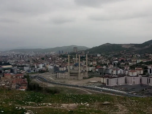 Abdülhamithan Cami kapak fotoğrafı