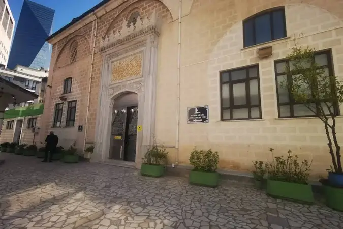 Çeliktepe Aydınlar Cami kapak fotoğrafı