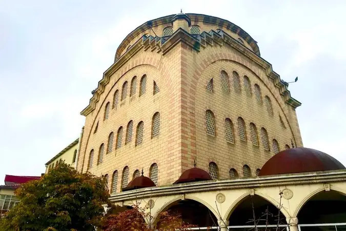 Emniyetevleri Cami kapak fotoğrafı