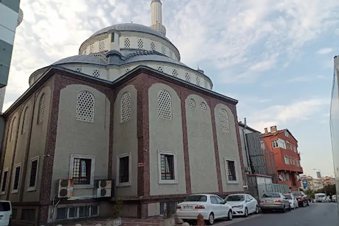 Hasan Fehmi Özsüt Cami kapak fotoğrafı