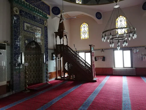 Talatpaşa Merkez Cami kapak fotoğrafı