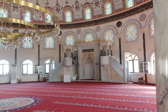 Meral Akşehirlioğlu Cami kapak fotoğrafı