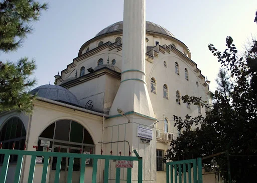 Yunus Nur Cami kapak fotoğrafı