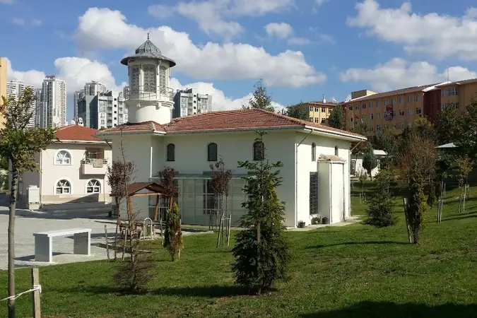 Atakent Hz. Hamza Cami kapak fotoğrafı