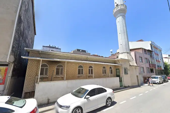 Halkalı Bezirgan Bahçe Cami kapak fotoğrafı
