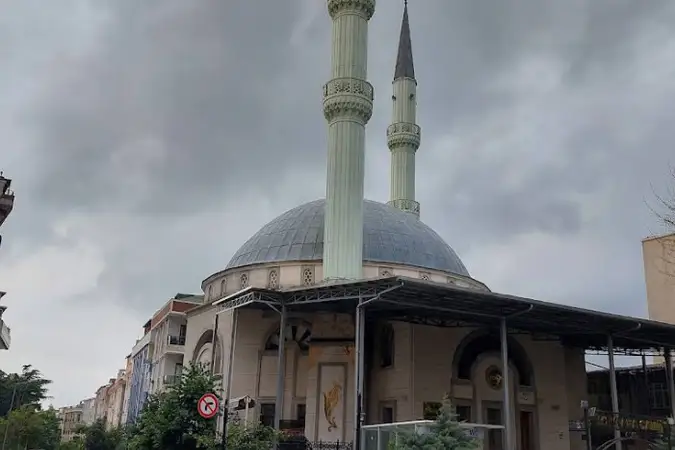 Kuledibi Mevlana Cami kapak fotoğrafı