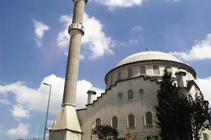 Sefaköy Bektaşoğlu Cami kapak fotoğrafı