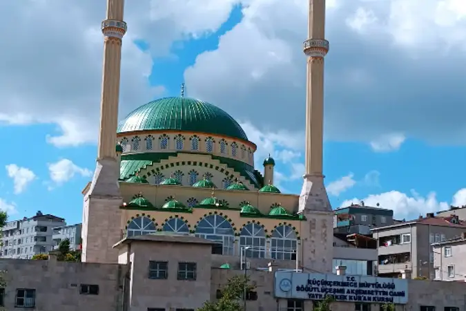 Söğütlü Çeşme Akşemsettin Cami kapak fotoğrafı