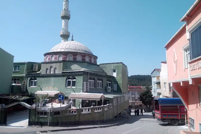 Söğütlü Çeşme Yeni Cami kapak fotoğrafı