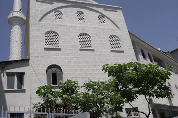 Mavievler Cami kapak fotoğrafı