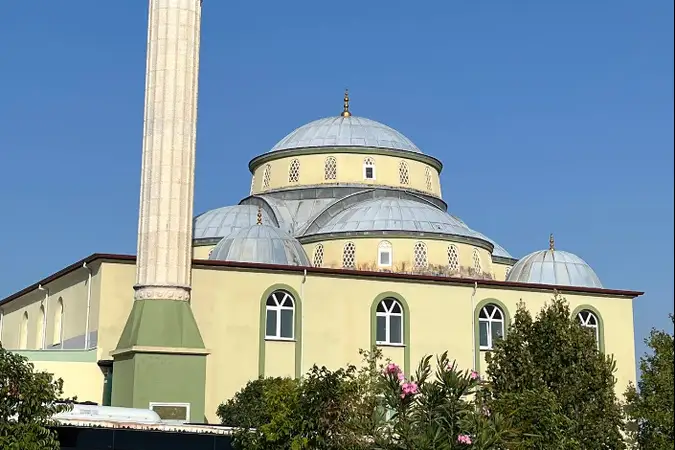 Güülübağlar Gül Cami - Hüsnü Kırkan Gül Cami kapak fotoğrafı