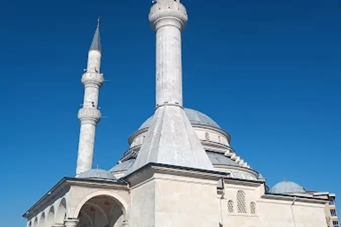 Hz. Mahmut Sami Ramazanoğlu Camii kapak fotoğrafı