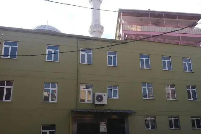 Kaynarca Çamşeme Orta Cami kapak fotoğrafı