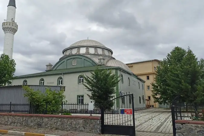 Samandıra Kavaklıbağlar Hilal Cami kapak fotoğrafı