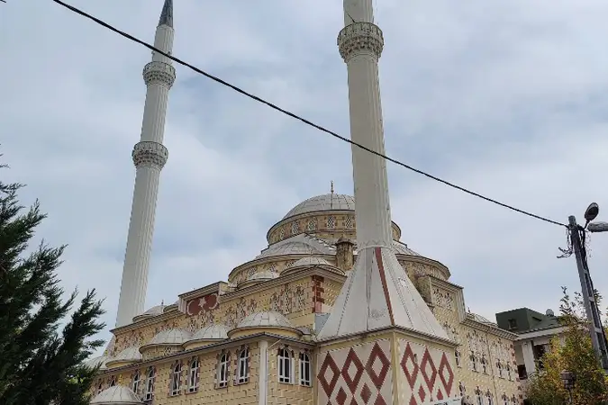 Samandıra Osmangazi Cami kapak fotoğrafı
