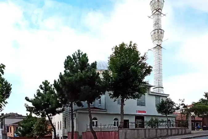 Yenidoğan Hz. Ali Cami kapak fotoğrafı