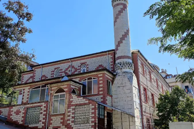 Yenidoğan Safa Cami kapak fotoğrafı
