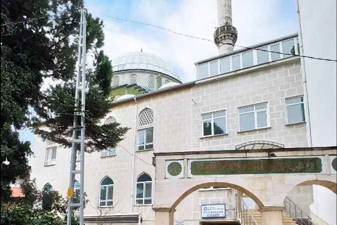 Çayırbaşı Ptt Evleri Cami kapak fotoğrafı