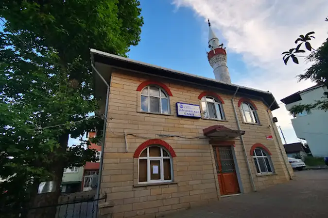 İstanbul Sarıyer Gümüşdere Köyü Cami kapak görseli