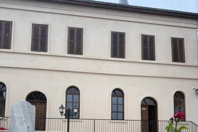 Kireçburnu Gümrükçü İshak Ağa Cami kapak fotoğrafı