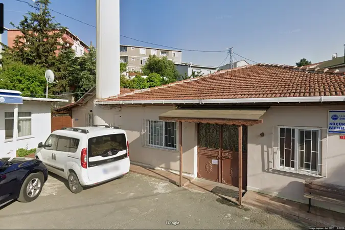 Küçükarmutlu Merkez Cami kapak fotoğrafı