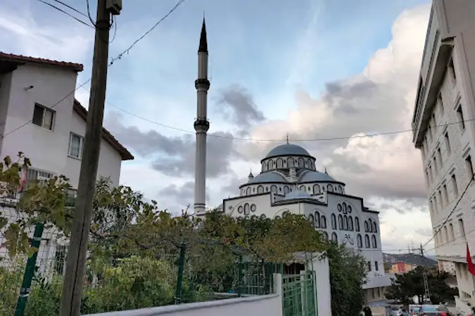 Mekke Nur Cami kapak fotoğrafı