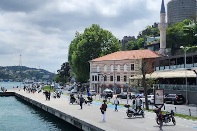 Rumeli Hisarı Hacı Kemalettin Cami kapak fotoğrafı