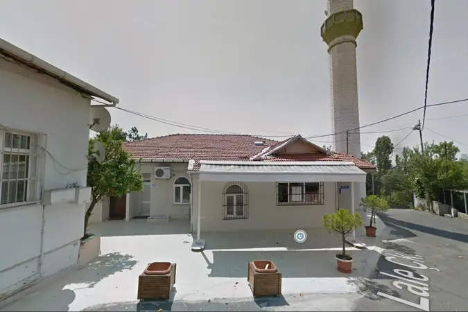 Vakıbahçe Uhut Cami kapak fotoğrafı