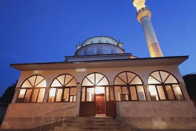 Yeşilevler H.R.S. Dedeman Cami kapak fotoğrafı