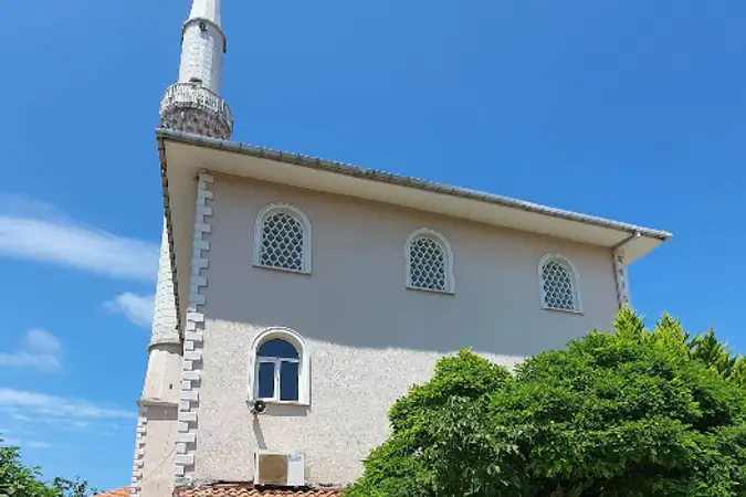 Çayırbaşı Mahallesi Cami kapak fotoğrafı