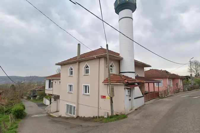 Geredeli Mahallesi Hacı Cami kapak fotoğrafı