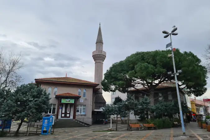 Günani Cami kapak fotoğrafı