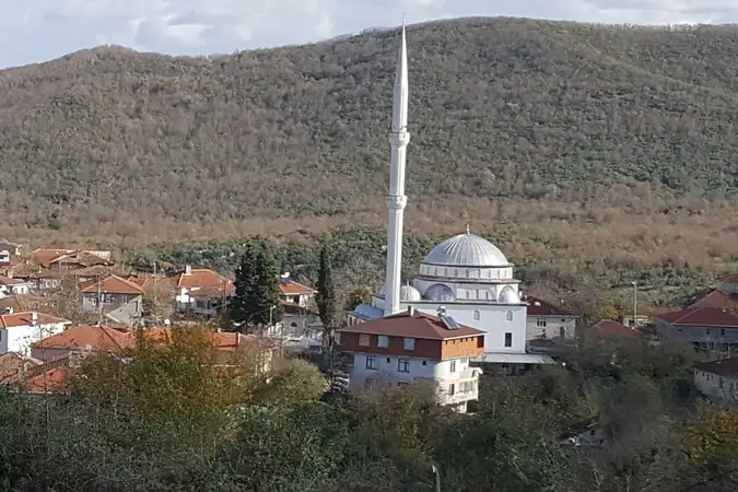 Hacılı Köyü Cami kapak fotoğrafı