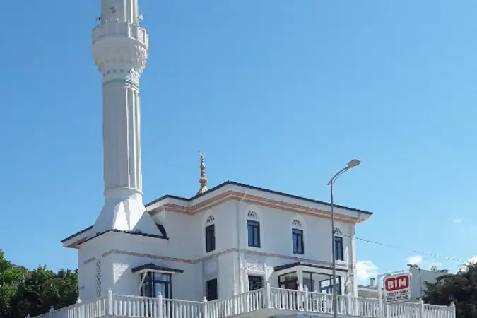 Hasan Özyenice Cami kapak fotoğrafı