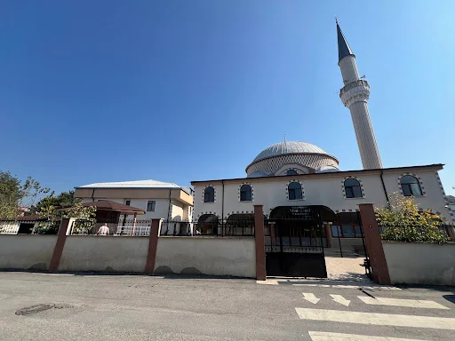 Kumbaba Yeni Cami kapak fotoğrafı