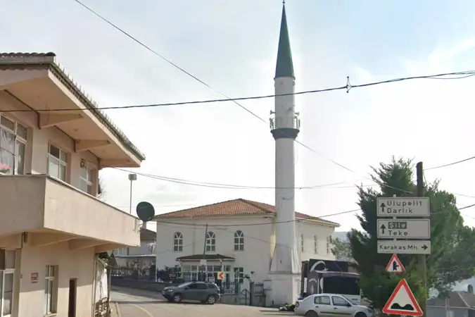 Oruçoğlu Cami kapak fotoğrafı