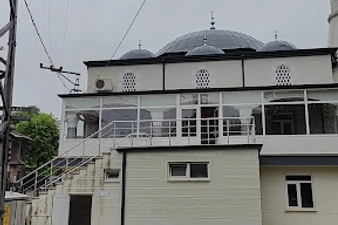 Yeniköy Cami kapak fotoğrafı