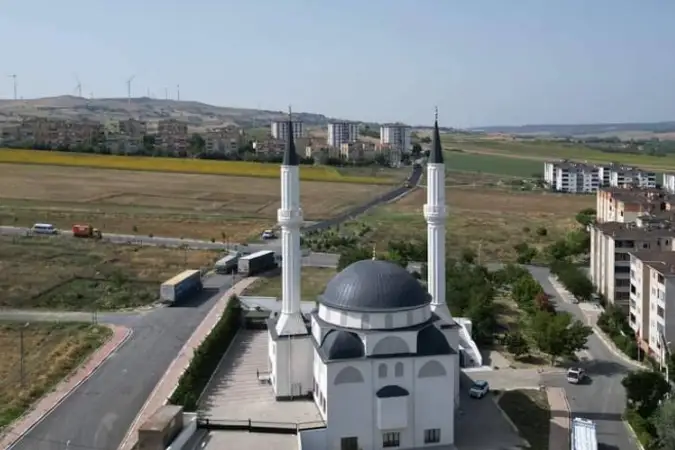 Hacı Niyazi ve Hacı Muammer Albayrak Cami kapak fotoğrafı