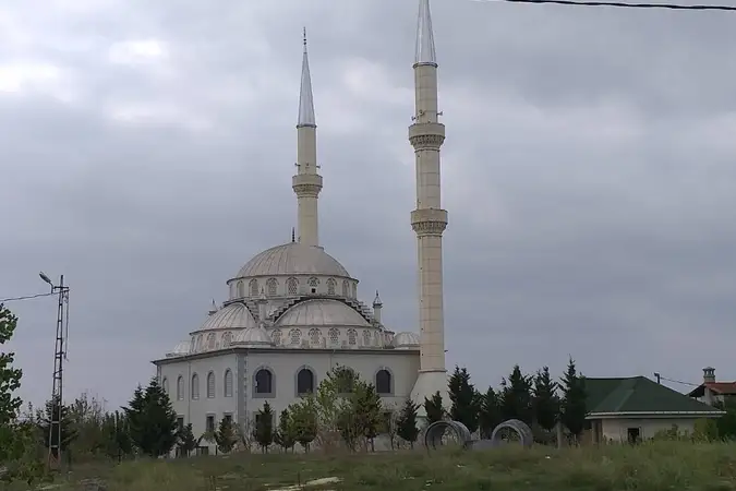 Karakaş Cami kapak fotoğrafı