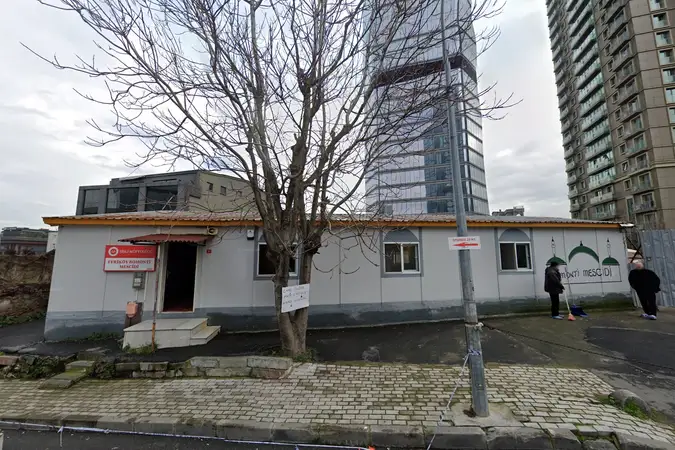 Feriköy Bomonti Mescidi kapak fotoğrafı