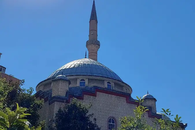 Filiz Cami kapak fotoğrafı