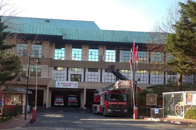 Harbiye İtfaiye Mescidi kapak fotoğrafı