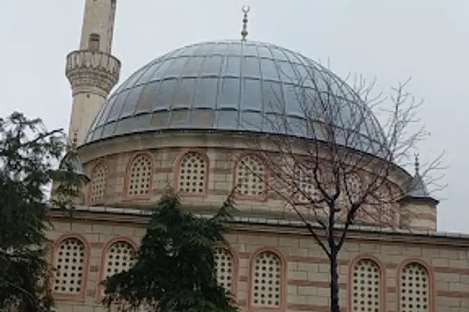 Hasan Zeynep Cami kapak fotoğrafı
