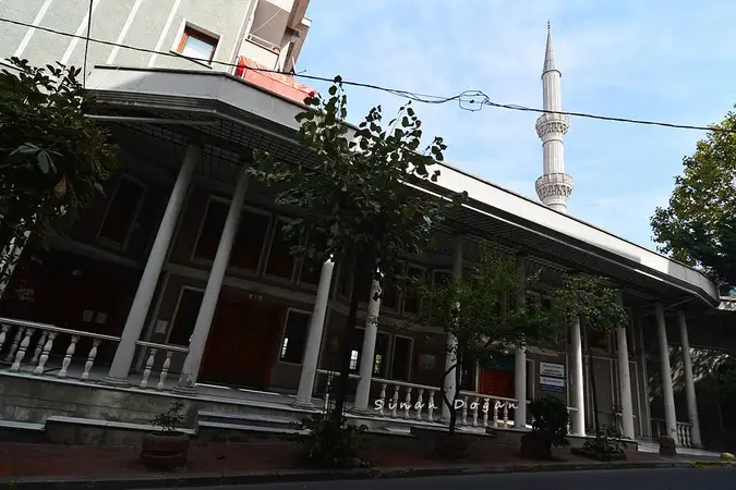 Meşrutiyet Hamidiye Cami kapak fotoğrafı