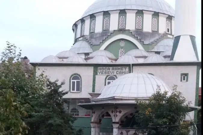 Hoca Ahmet Yesevi Cami kapak fotoğrafı