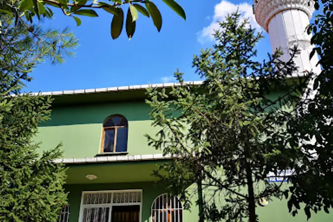Kumrular Cami kapak fotoğrafı