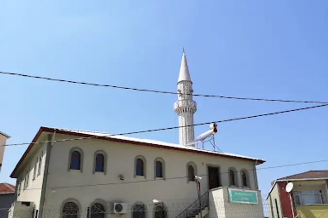 Mücahitler Cami kapak fotoğrafı