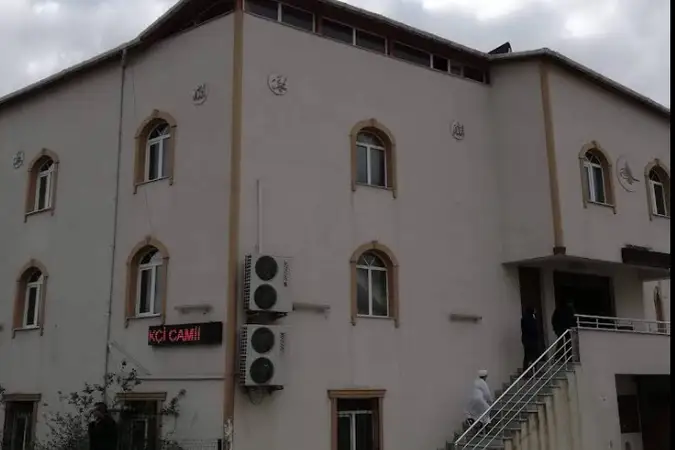 Rıfat Börekçi Cami kapak fotoğrafı