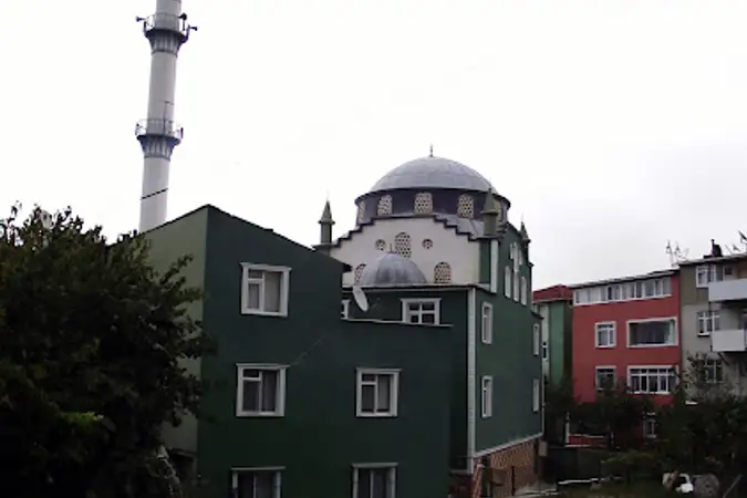 Yeşil Cami kapak fotoğrafı